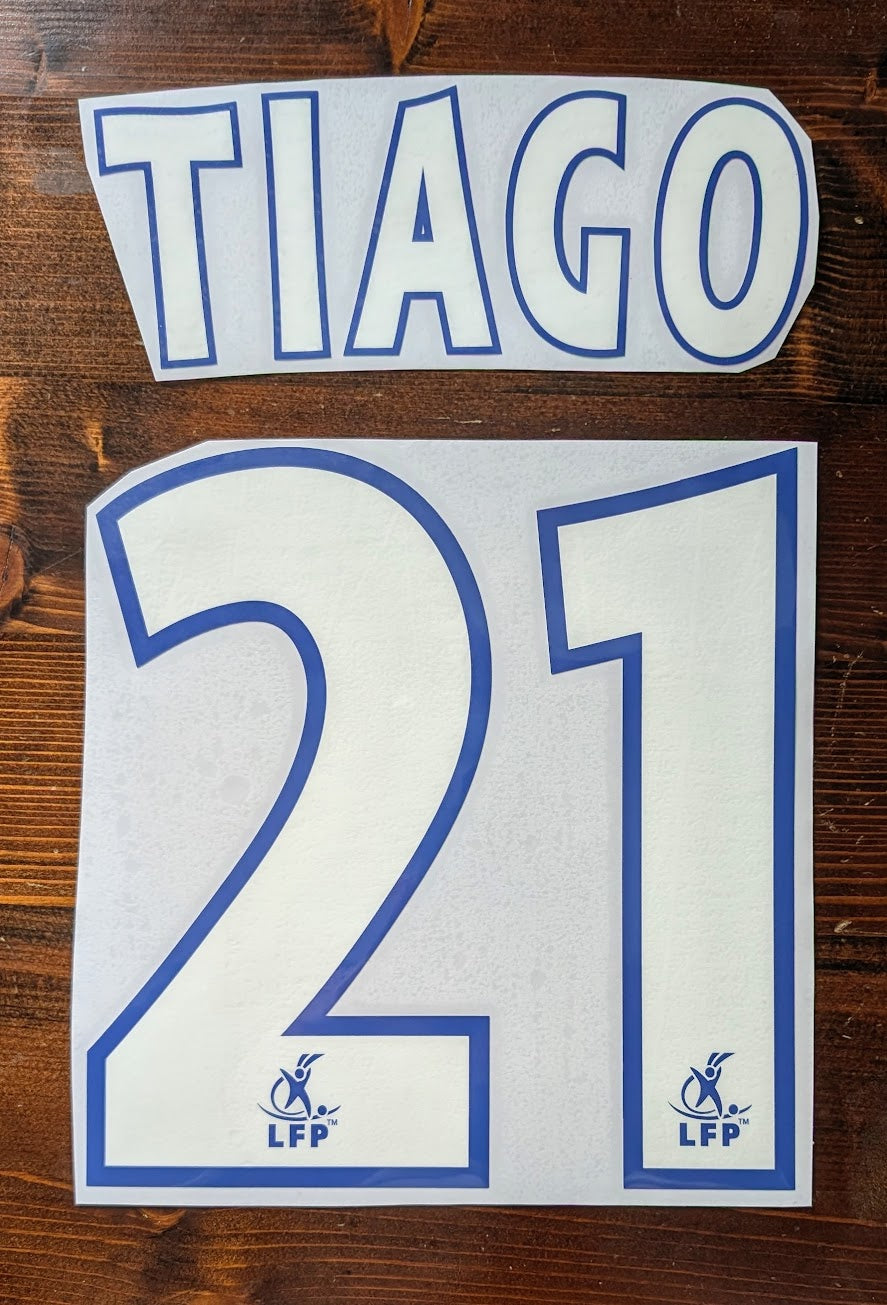 Kit / Lyon 2005 à 2007 Tiago #21 Away