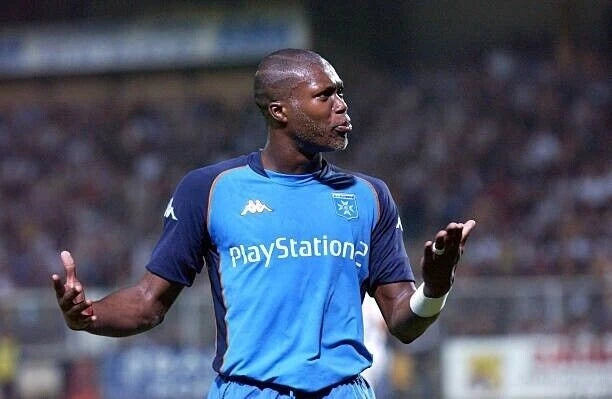 Kit /  Flocage CISSE #9 Auxerre Away 2002 à 2004