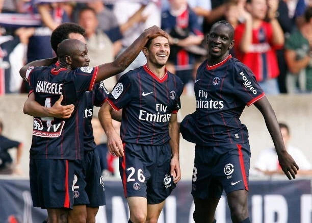 Kit / Flocage Makelele #4 PSG Home 2009 / 2010