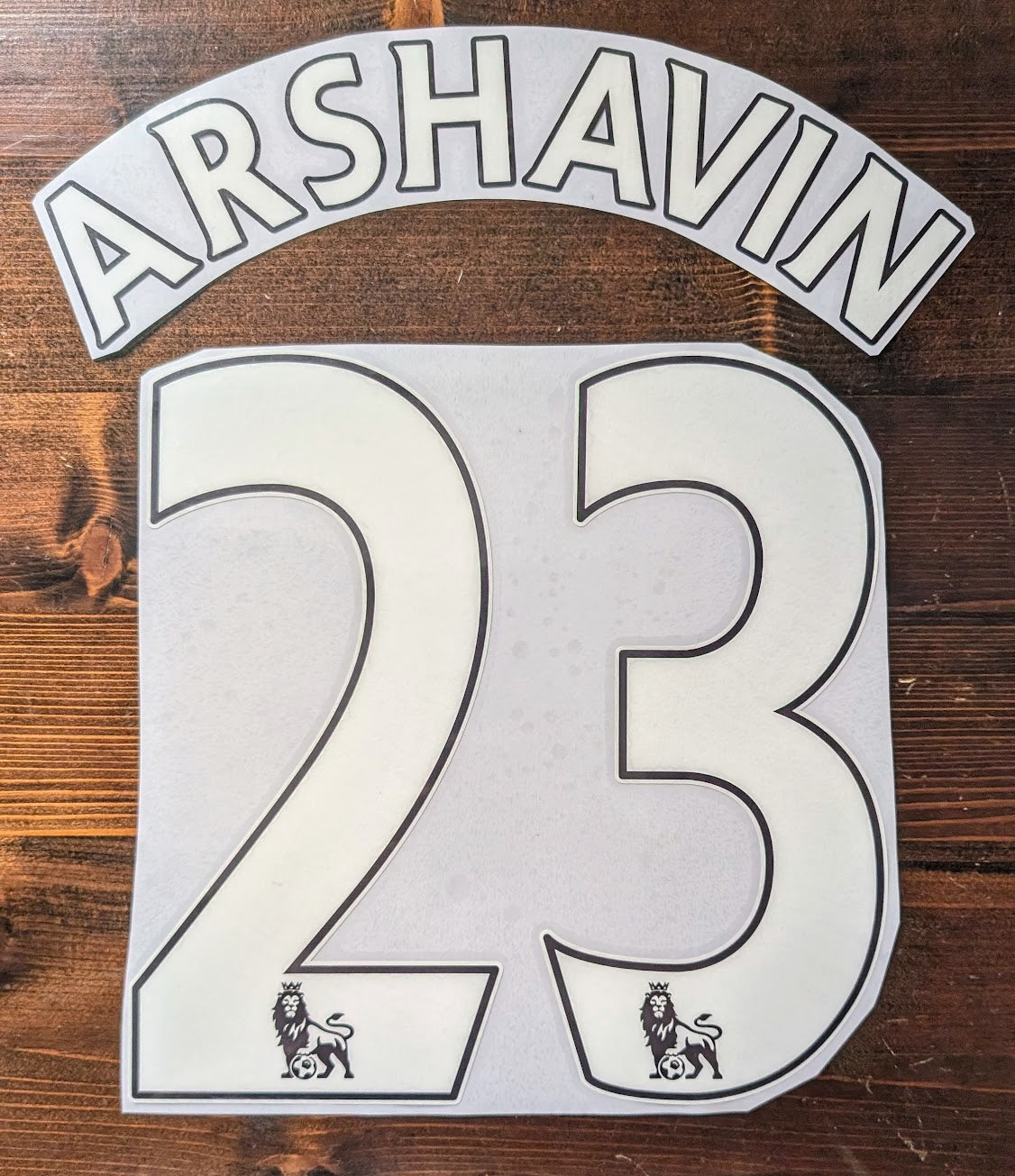 Kit / Flocage Arsenal 2009 à 2013 ARSHAVIN #23 Home-Away