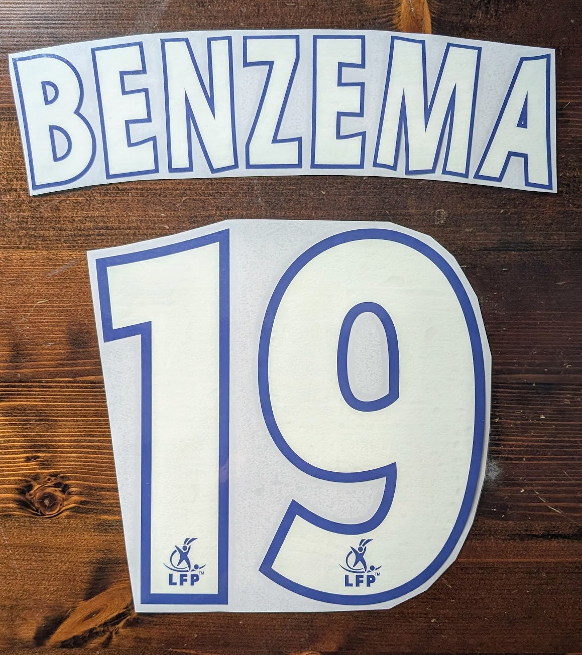 Nameset / Flocage Lyon 2005 à 2007 BENZEMA #19 Away
