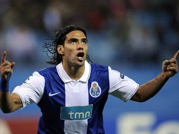 Kit / Flocage Fc Porto 2009 2010 FALCAO #9 Home