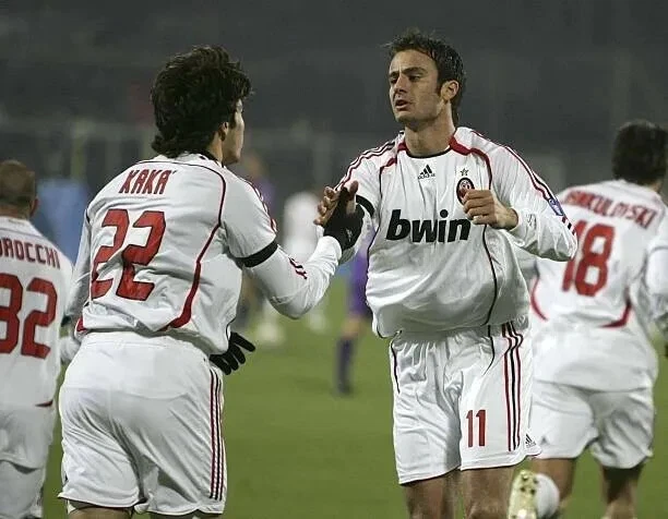 Kit / Flocage Ac Milan 2004 2007 KAKA #22 Away-Third