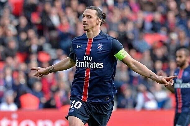 Kit / Flocage Ibrahimovic #10 PSG Home Away 2013-2016