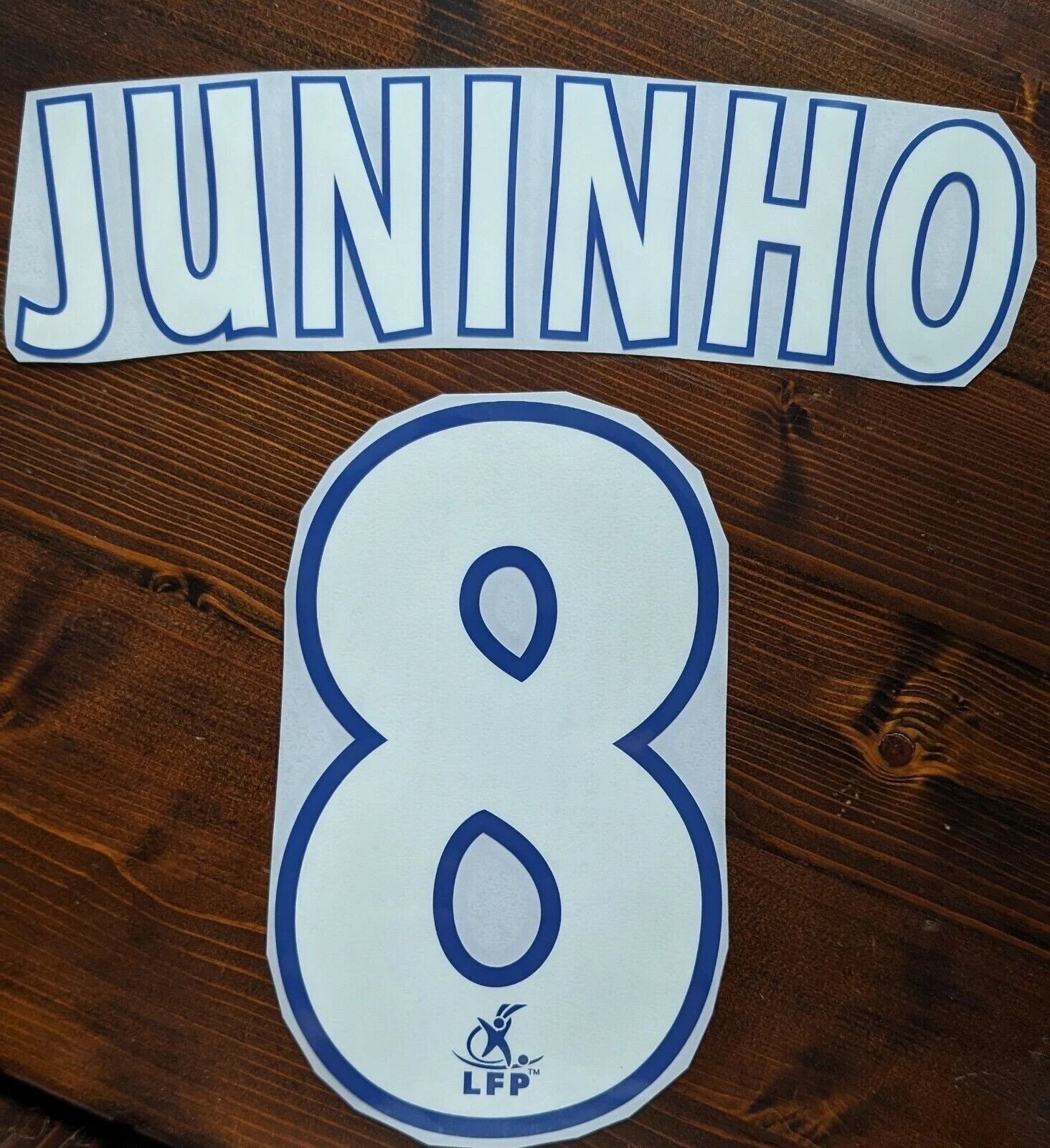 Kit / Flocage Lyon 2003 à 2007 JUNINHO #8 Away