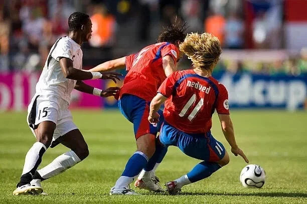 Kit / Flocage NEDVED #11 République Tchèque 2006-2008 Home