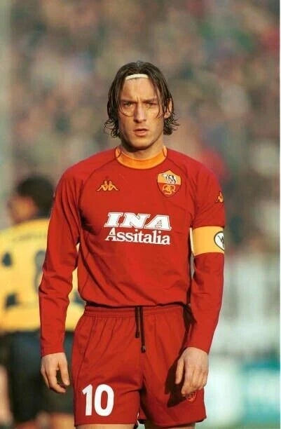 Kit / Flocage TOTTI #10 As Roma 2000 à 2002 Home