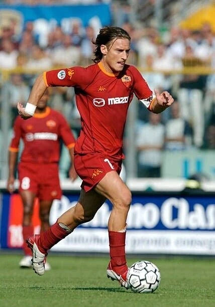Kit / Flocage TOTTI #10 As Roma 2000 à 2002 Home