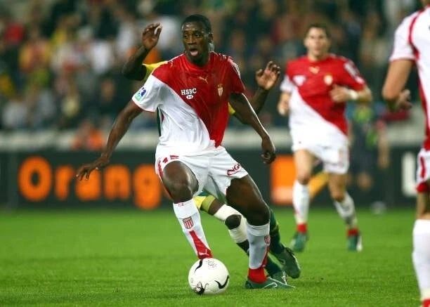 Kit / Flocage Monaco 2006 2007 YAYA TOURE #15 Home